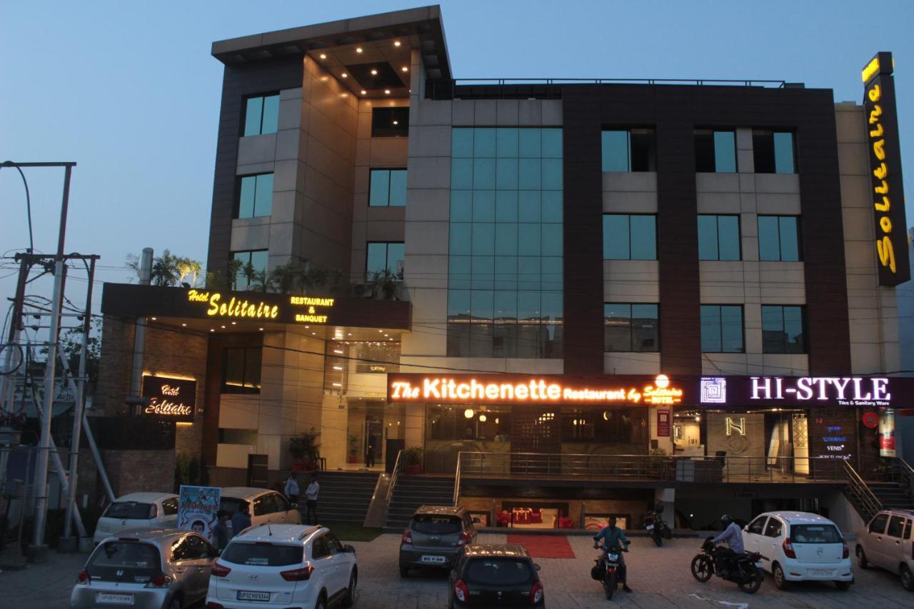 Hotel Solitaire Chinhat Eksteriør bilde